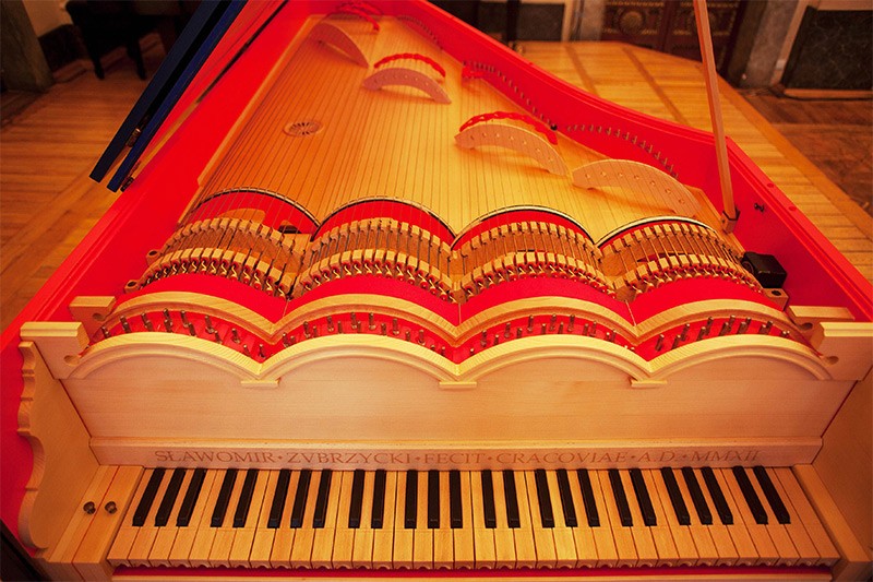 La-“viola-organista”-de-Leonardo-Da-Vinci-en-el-siglo-XXI
